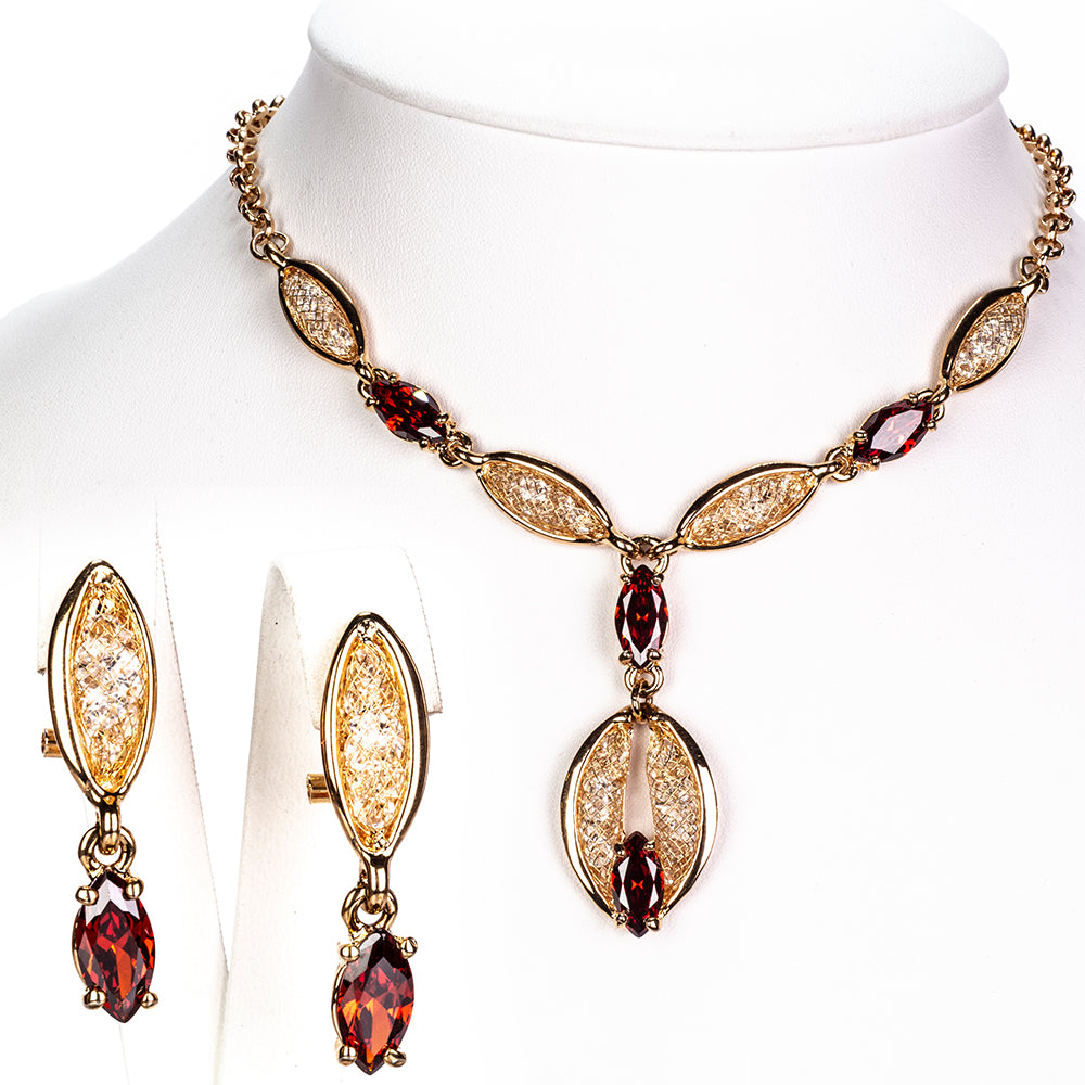 Conjunto de Aleación Bañado en Oro con Cristal Emporia® Rojo ( Collar +Pendientes )