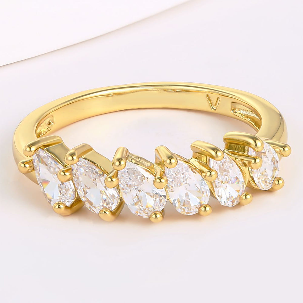 Anillo de Aleación Bañado en Oro con Cristal Emporia® Blanco