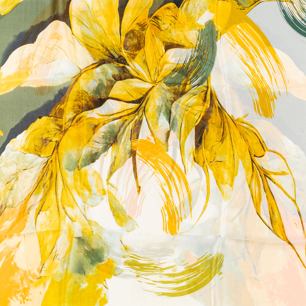 Bufanda impresión lilas , 85 x 180 cms, verde, 100% seda vegana