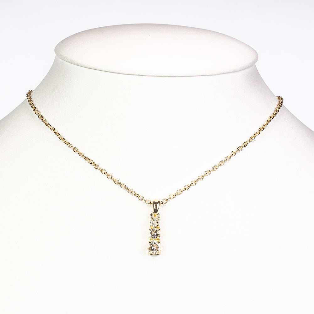 Reloj de Aleación Bañado en Oro con Esmeralda y Cristal Emporia® Blanco ( Collar +Pendientes +Colgante )