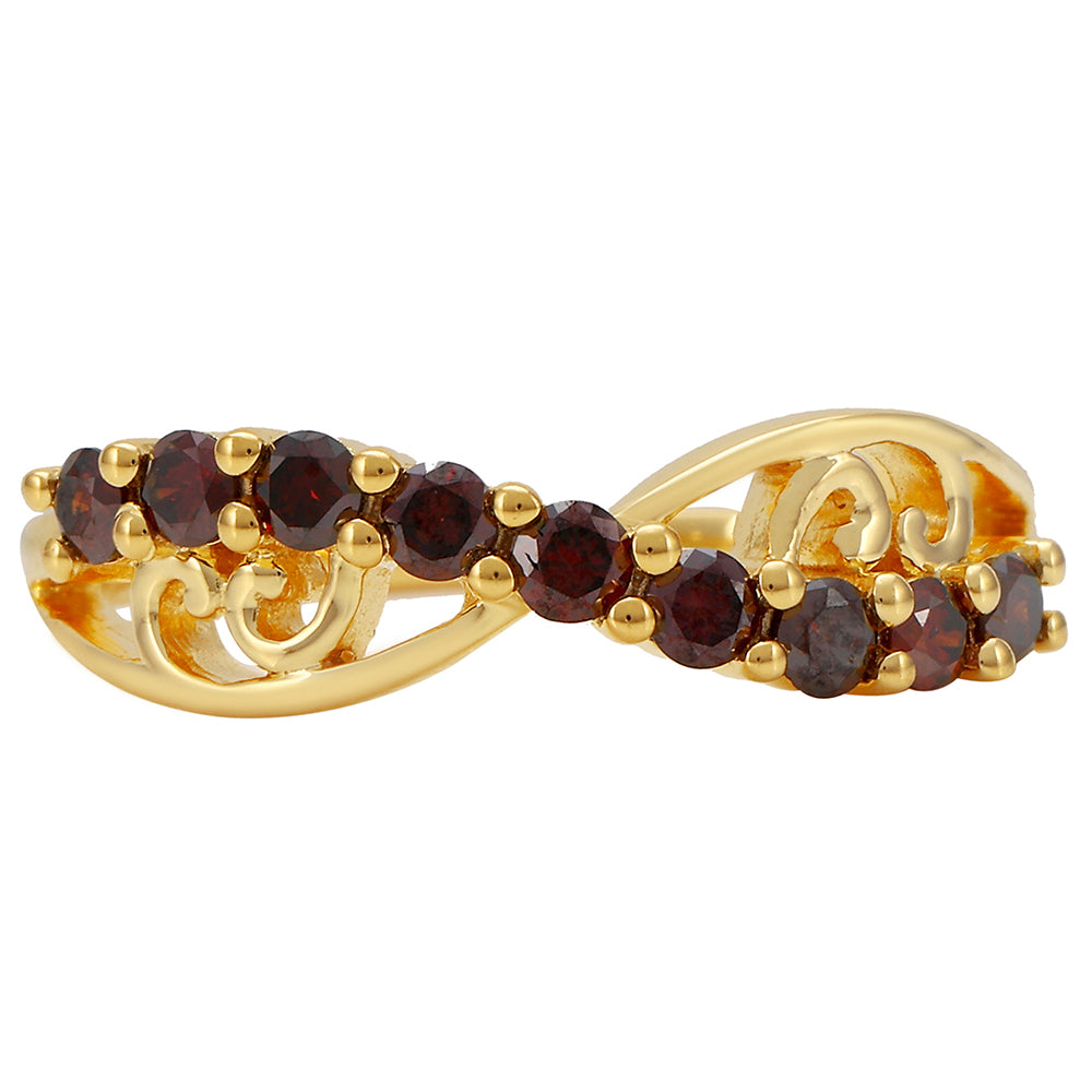 Anillo de Plata Bañada en Oro con Diamante Rojo