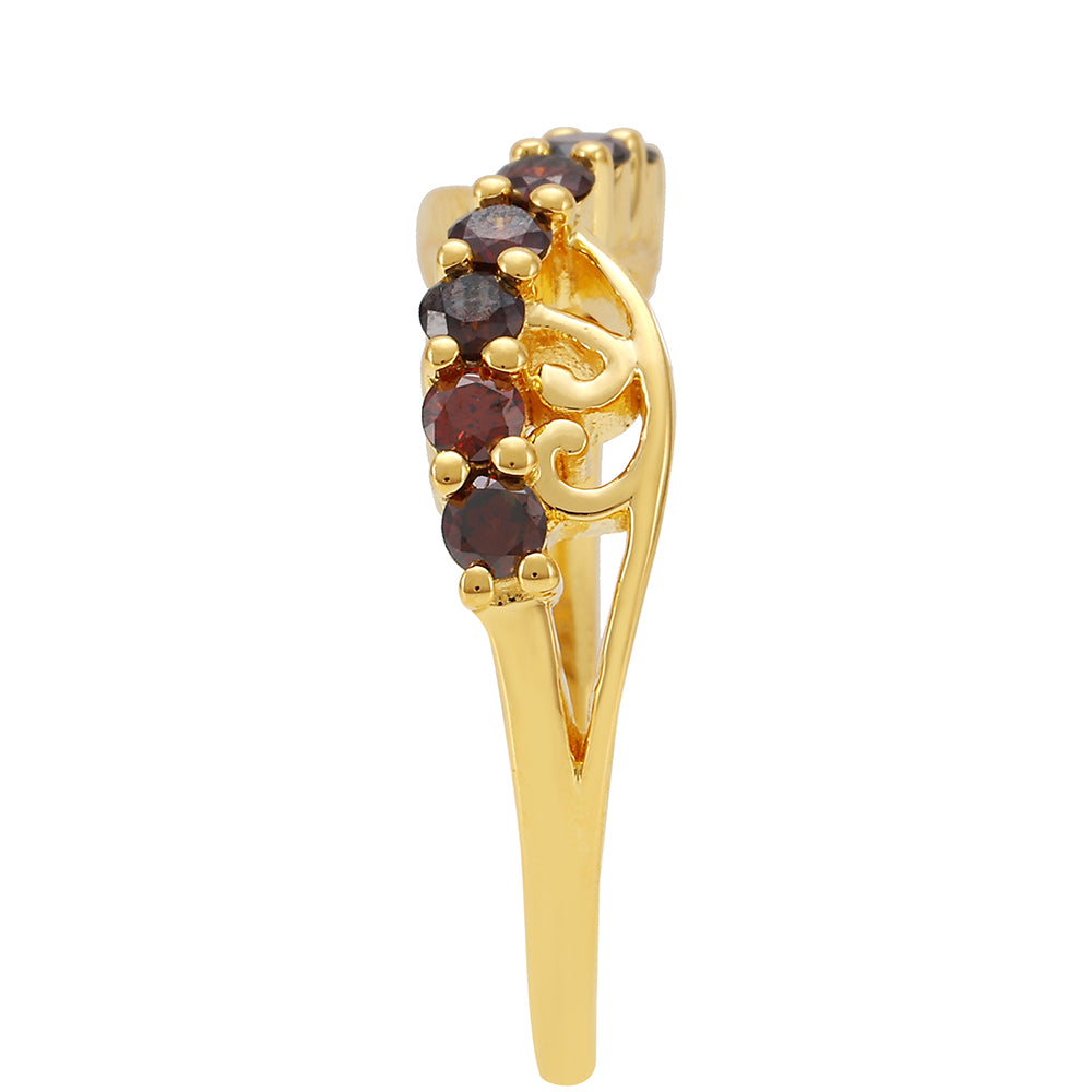 Anillo de Plata Bañada en Oro con Diamante Rojo