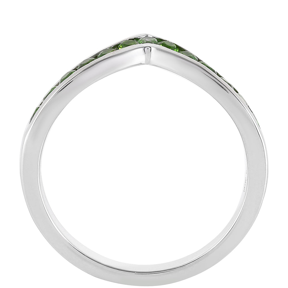 Anillo de Plata con Diópsido de Cromo