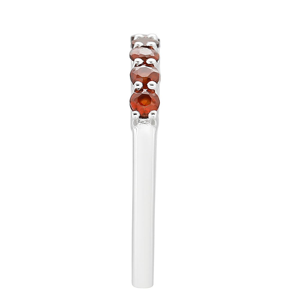Anillo de Plata con Granate