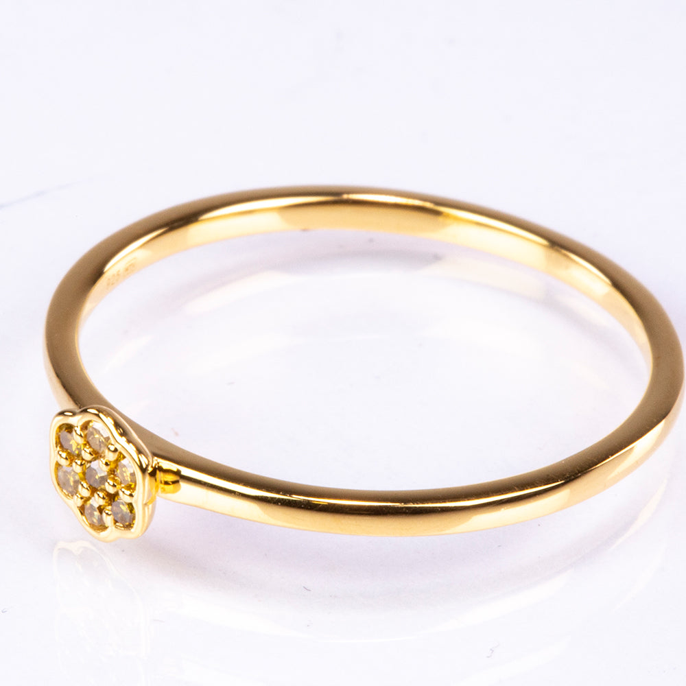 Anillo de Plata Bañada en Oro con Diamante Verde Veronés