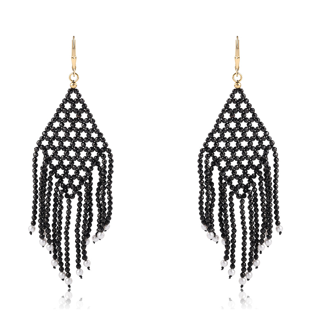 Pendientes de Plata Bañada en Oro con Espinela Negra y Perla blanca de agua dulce 1