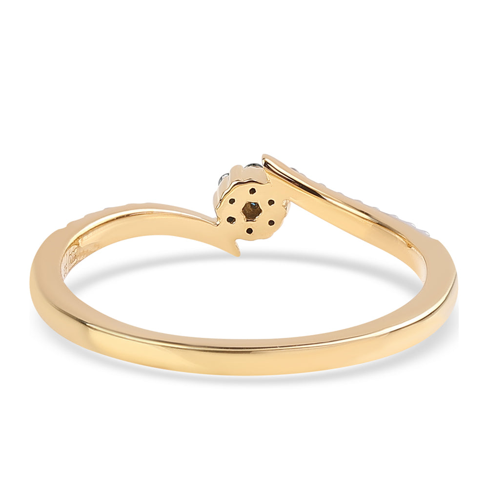 Anillo de Plata Bañada en Oro con Diamante Azul y Diamante blanco