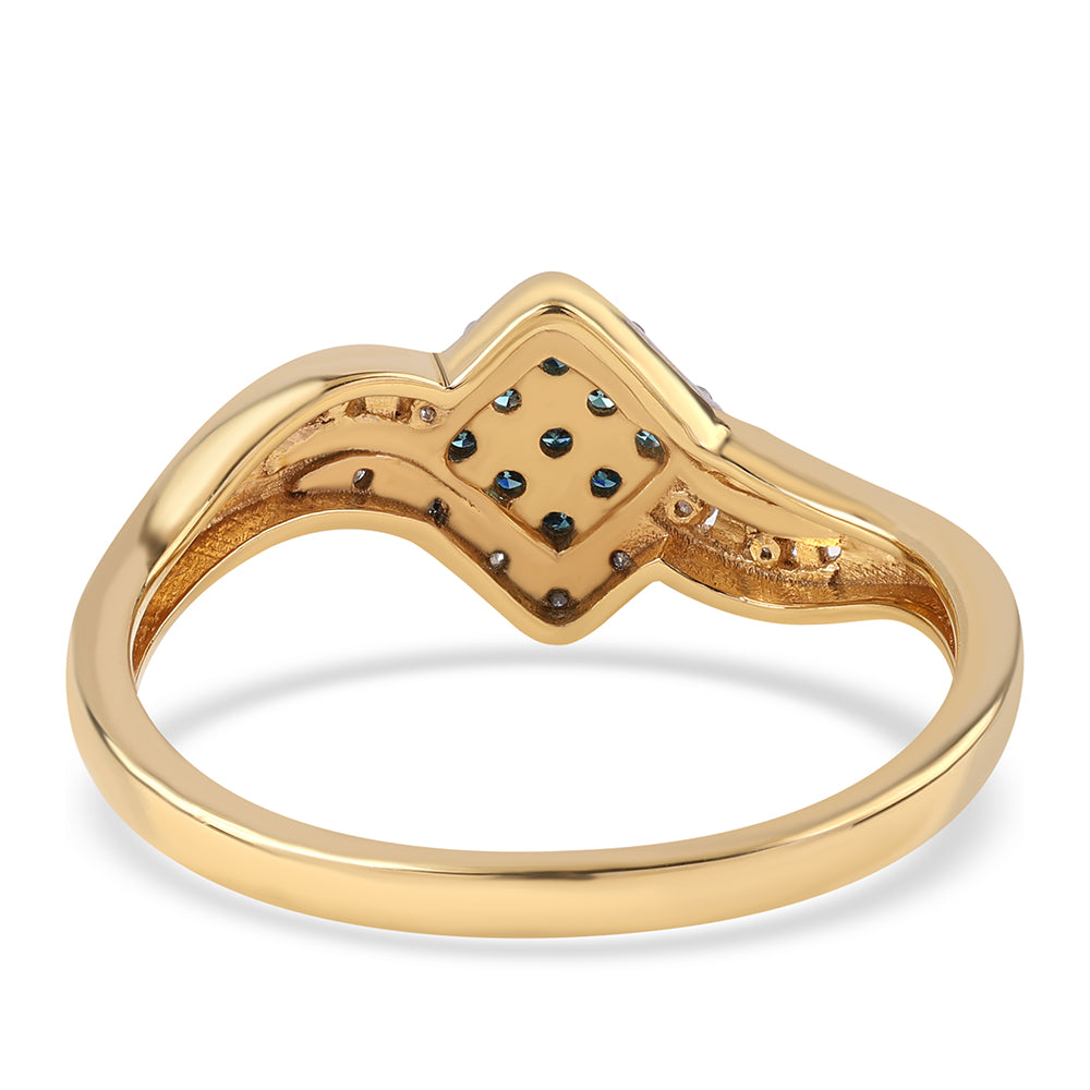 Anillo de Plata Bañada en Oro con Diamante Azul y Diamante blanco
