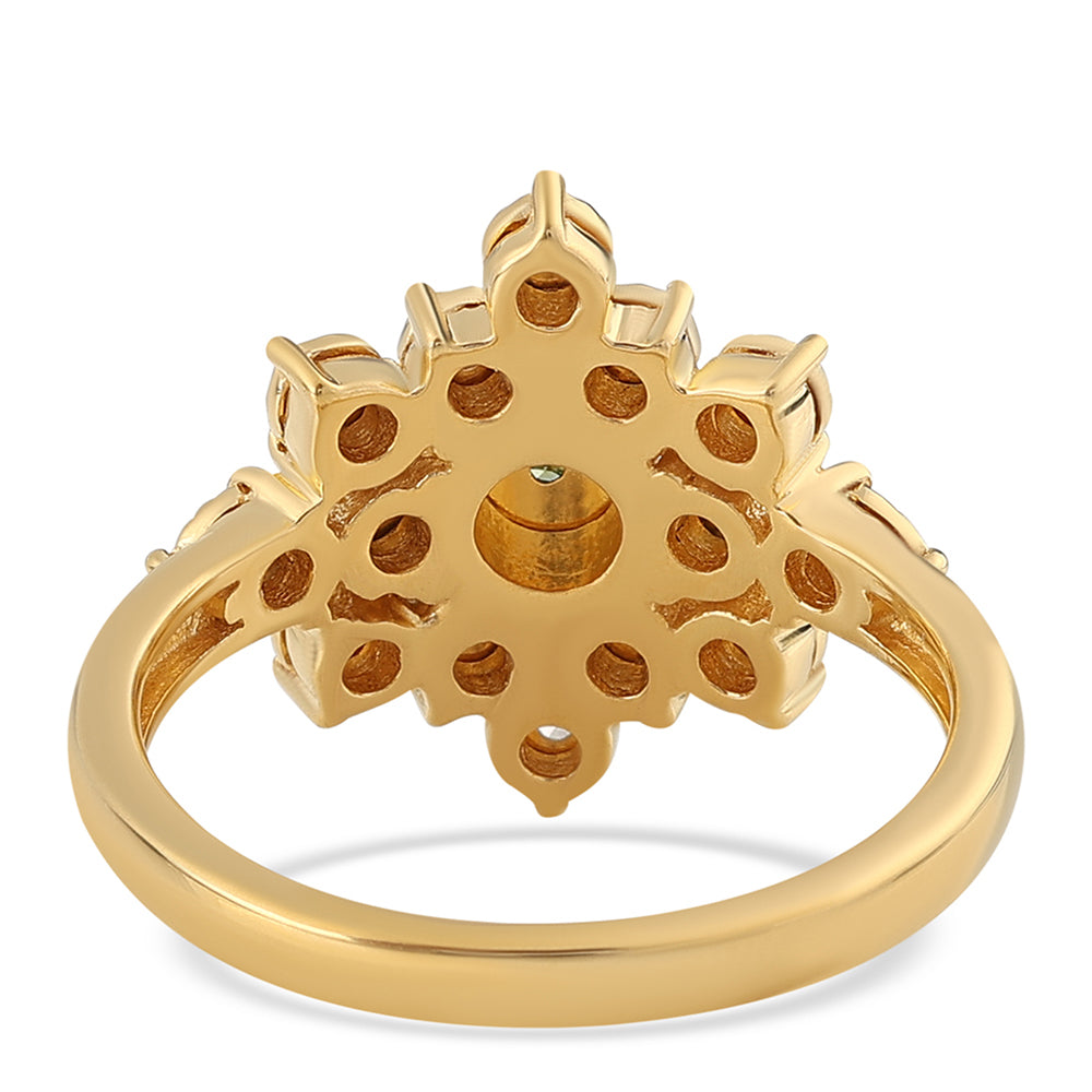 Anillo de Plata Bañada en Oro con Diamante Verde y Diamante blanco