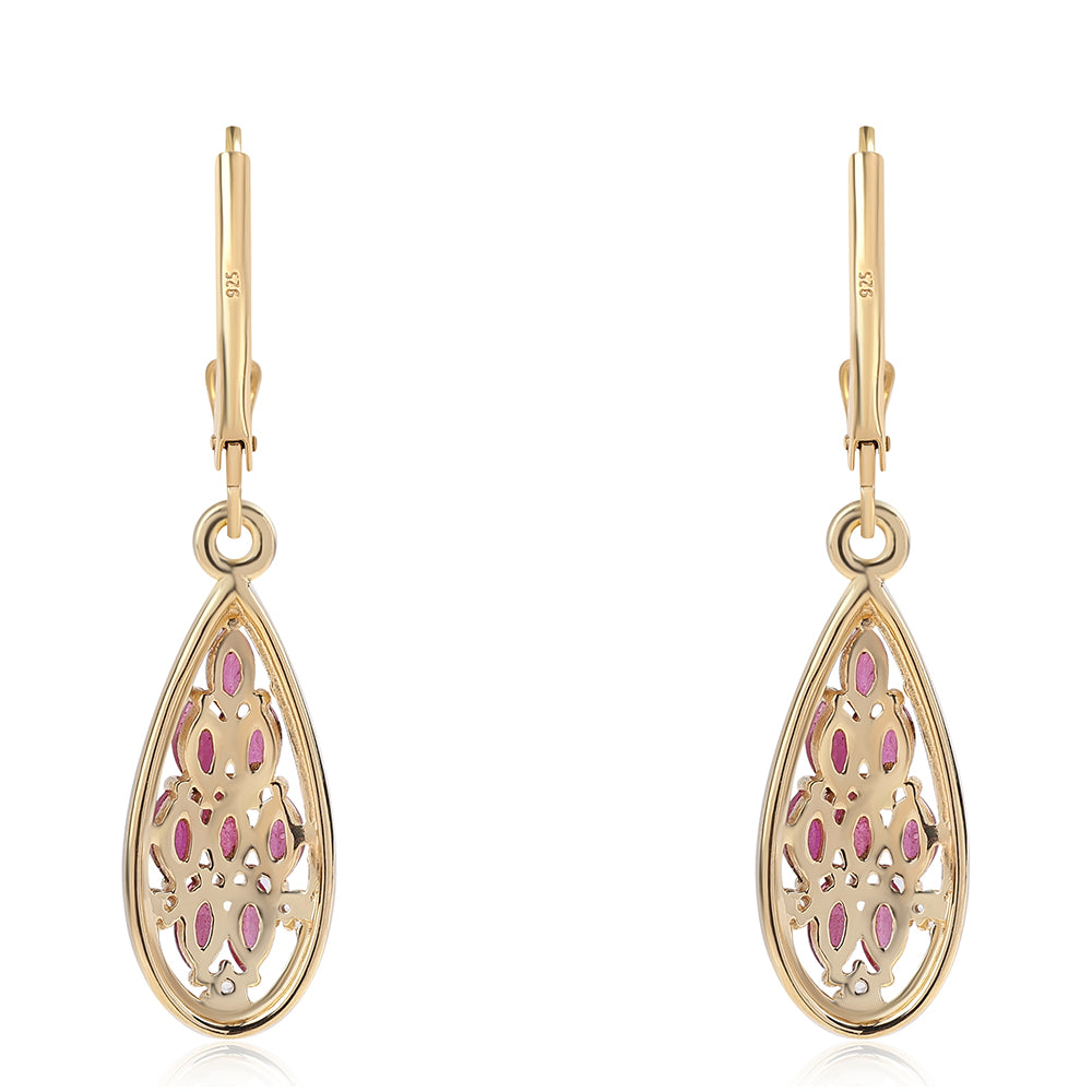 Pendientes de Plata Bañada en Oro con Rubí de Mozambique y Topacio Blanco