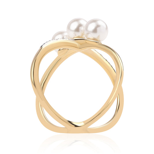 Anillo de Plata Bañada en Oro con Perla blanca de agua dulce y Topacio Blanco