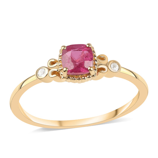 Anillo de Plata Bañada en Oro con Rubí de Mozambique y Topacio Blanco