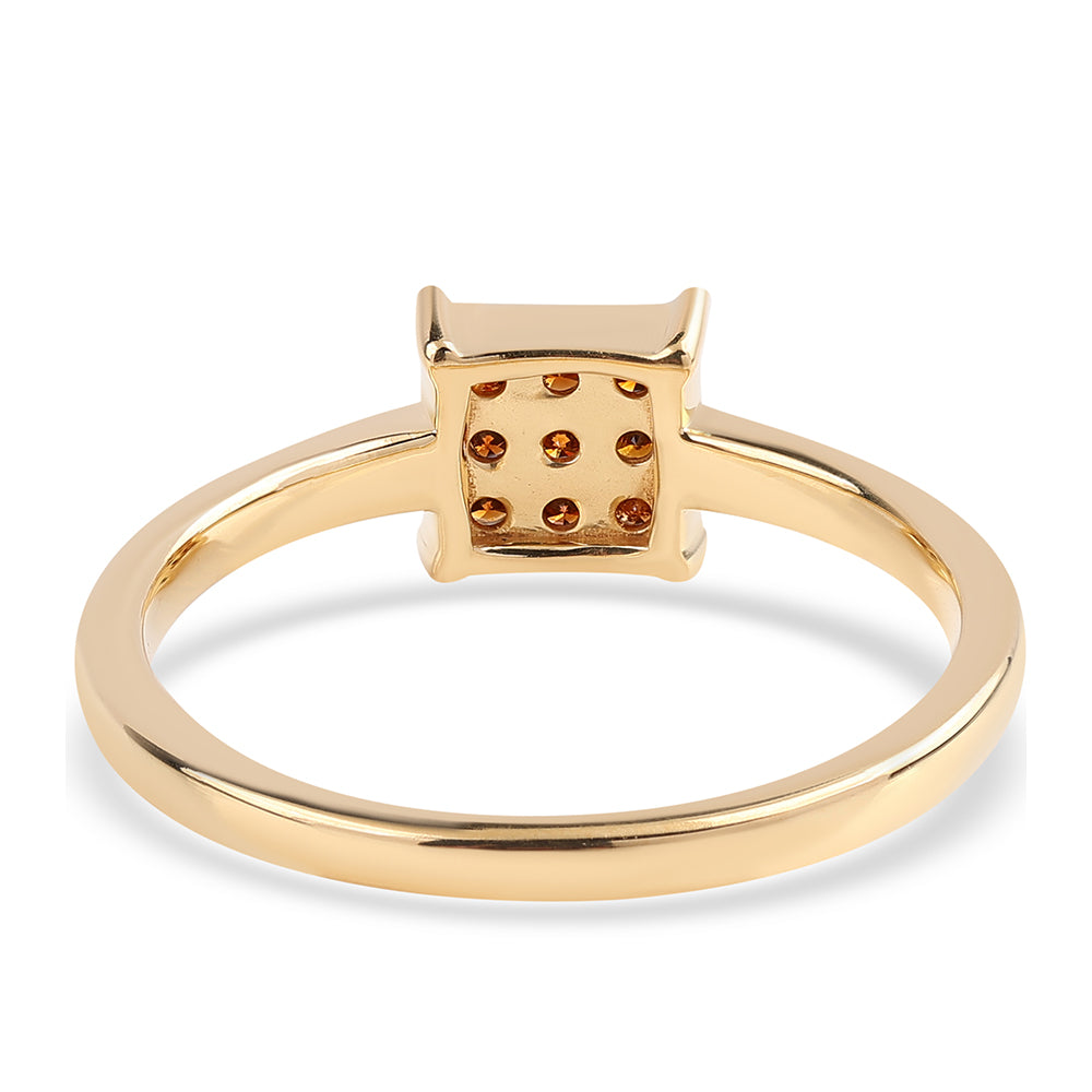 Anillo de Plata Bañada en Oro con Diamante Rojo