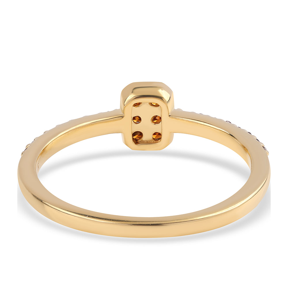 Anillo de Plata Bañada en Oro con Diamante Rojo