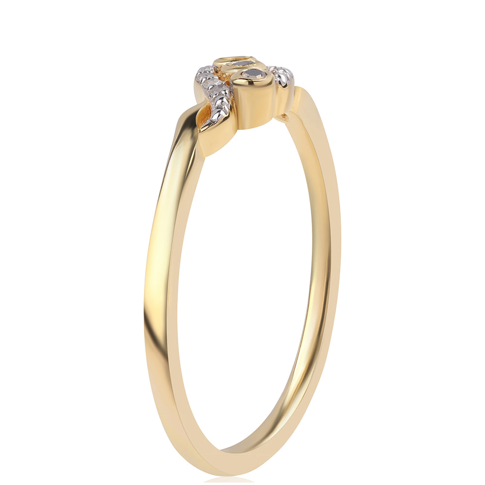 Anillo de Plata Bañada en Oro con Diamante Negro