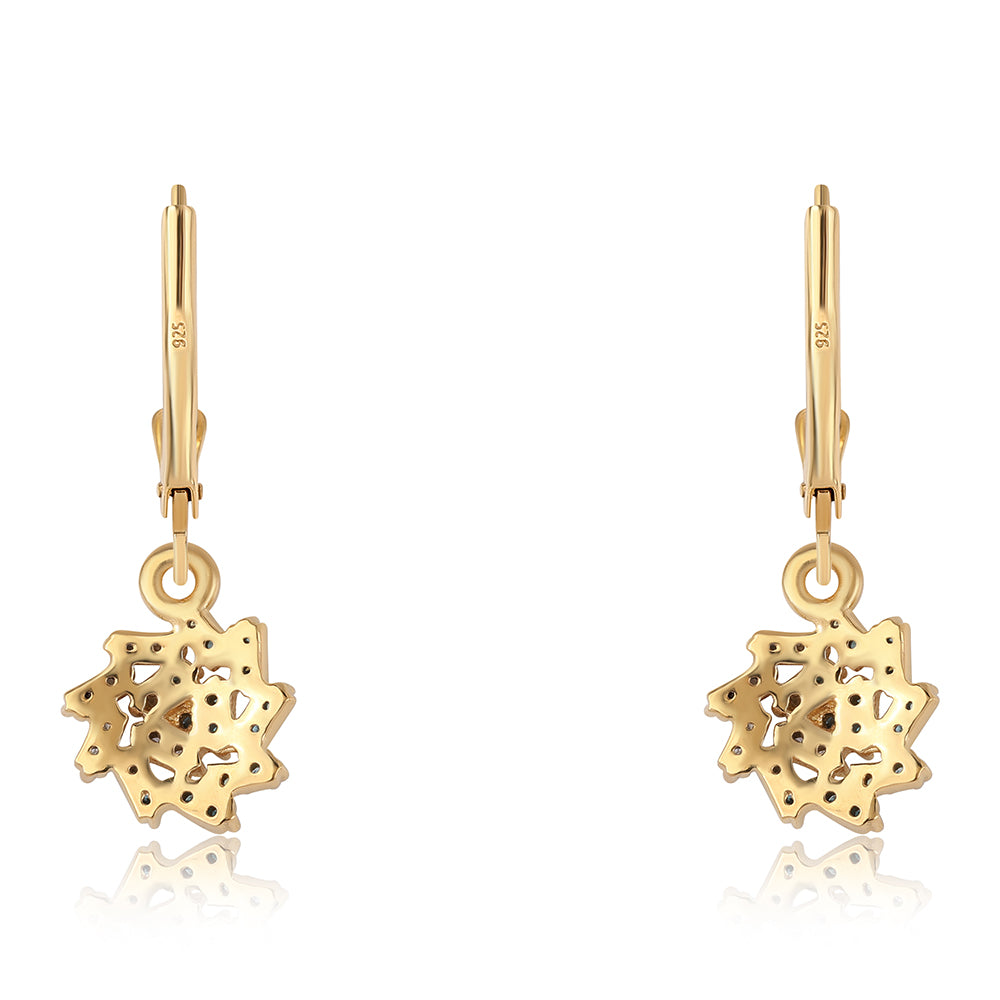 Pendientes de Plata Bañada en Oro con Diamante Azul y Diamante blanco