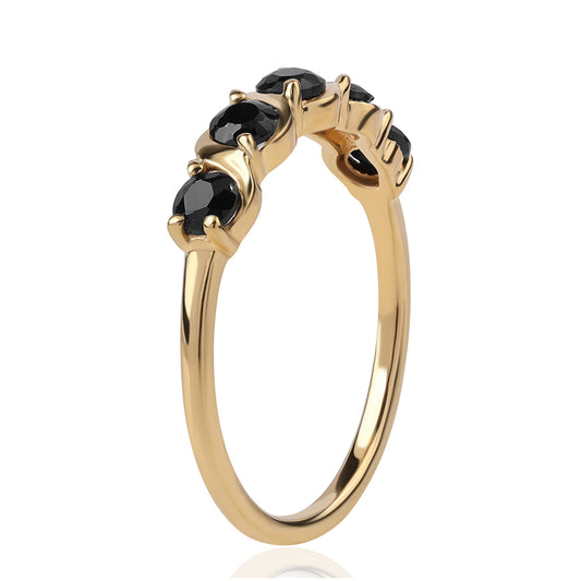 Anillo de Plata Bañada en Oro con Espinela Negra