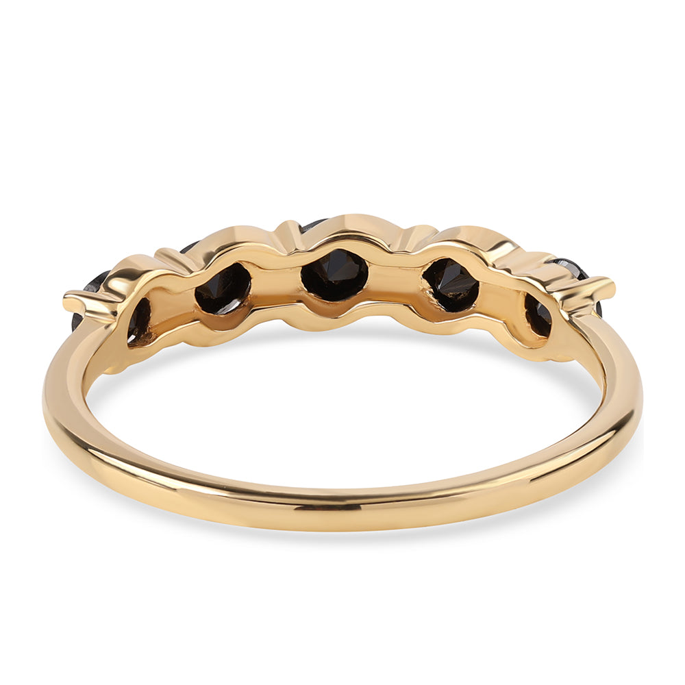 Anillo de Plata Bañada en Oro con Espinela Negra