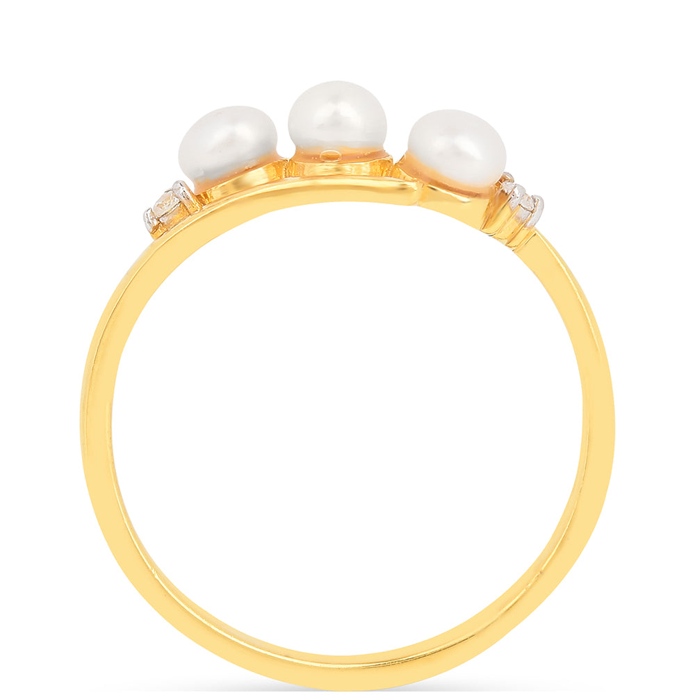 Anillo de Plata Bañada en Oro con Perla de Agua Dulce Crema y Zircón Blanco