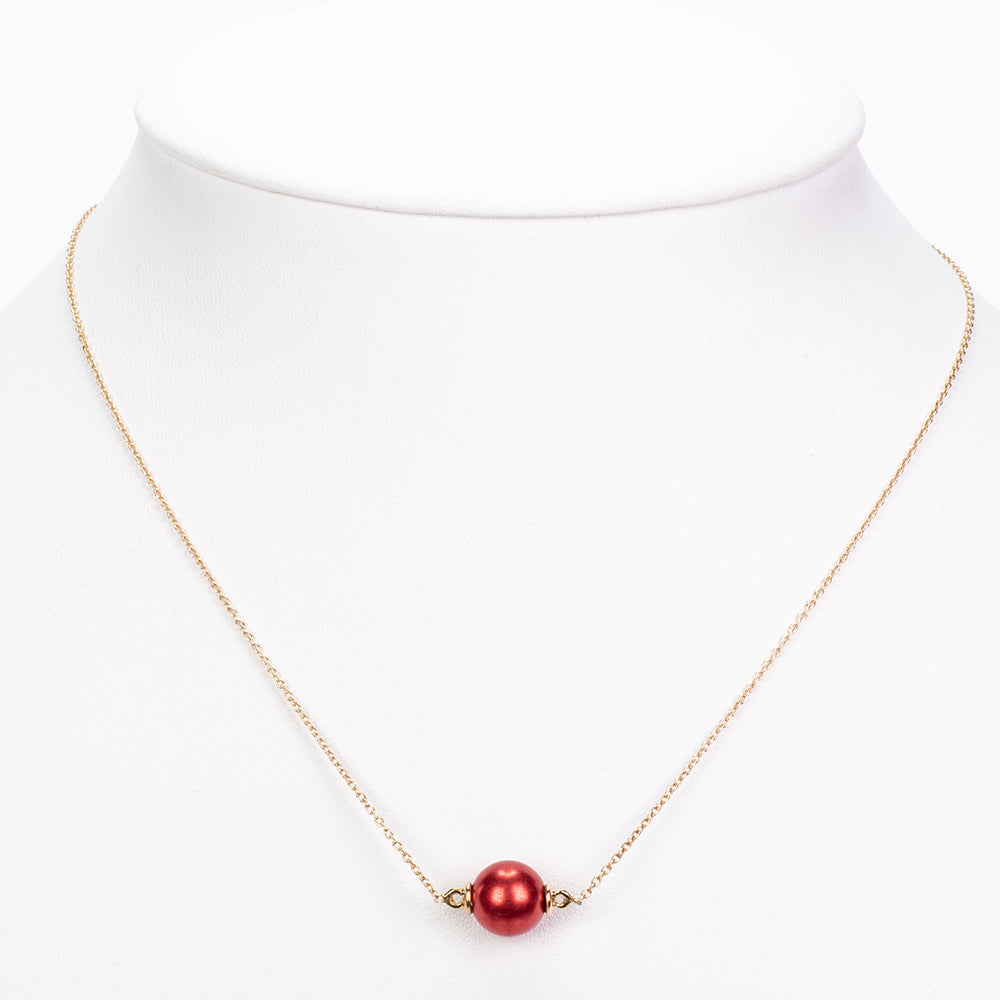 Collar de Plata Bañada en Oro con Perla roja de río