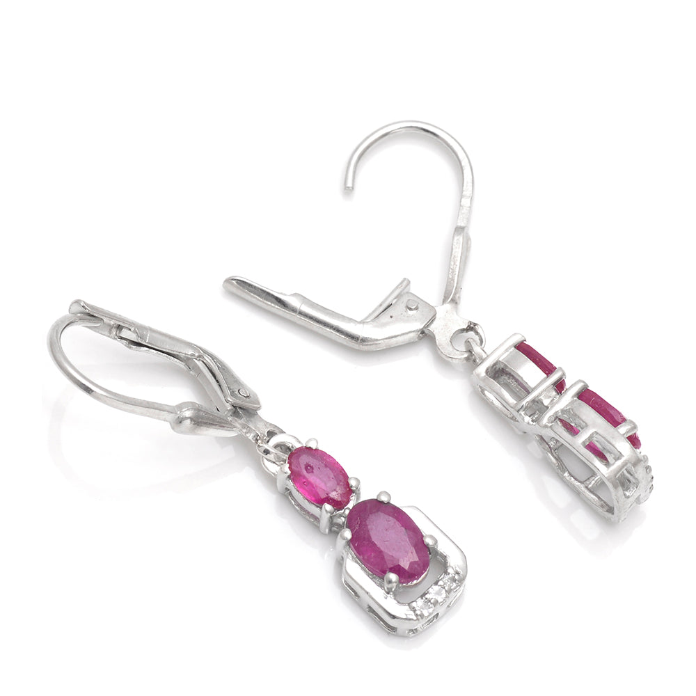 Pendientes de Plata con Rubí de Madagascar y Topacio Blanco