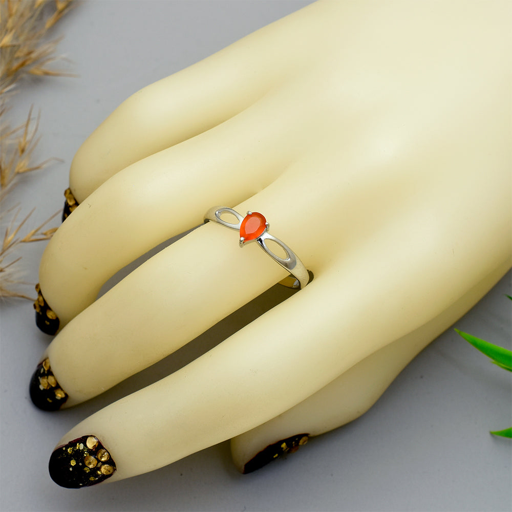 Anillo de Plata con Ágata Roja