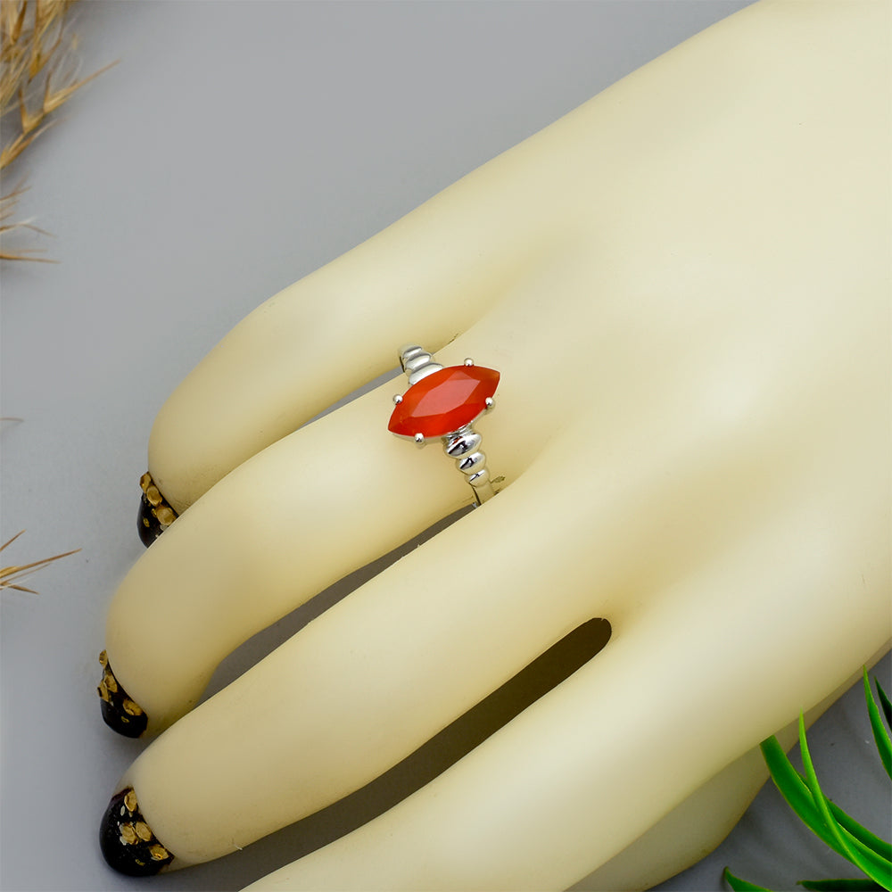 Anillo de Plata con Ágata Roja