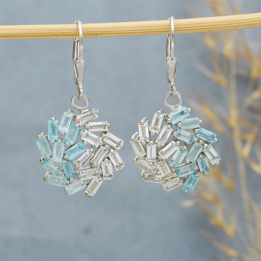 Pendientes de Plata con Apatita azul de Madagascar y Topacio Blanco