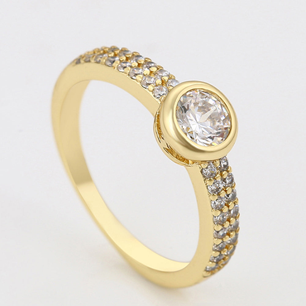 Anillo de Aleación Bañado en Oro con Cristal Emporia® Blanco