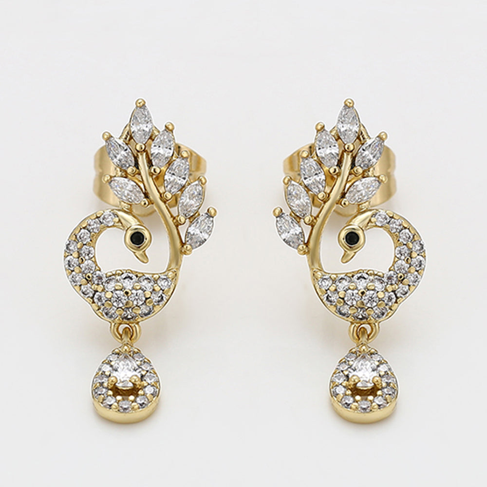 Pendientes de Aleación Bañado en Oro con Cristal Emporia® Blanco