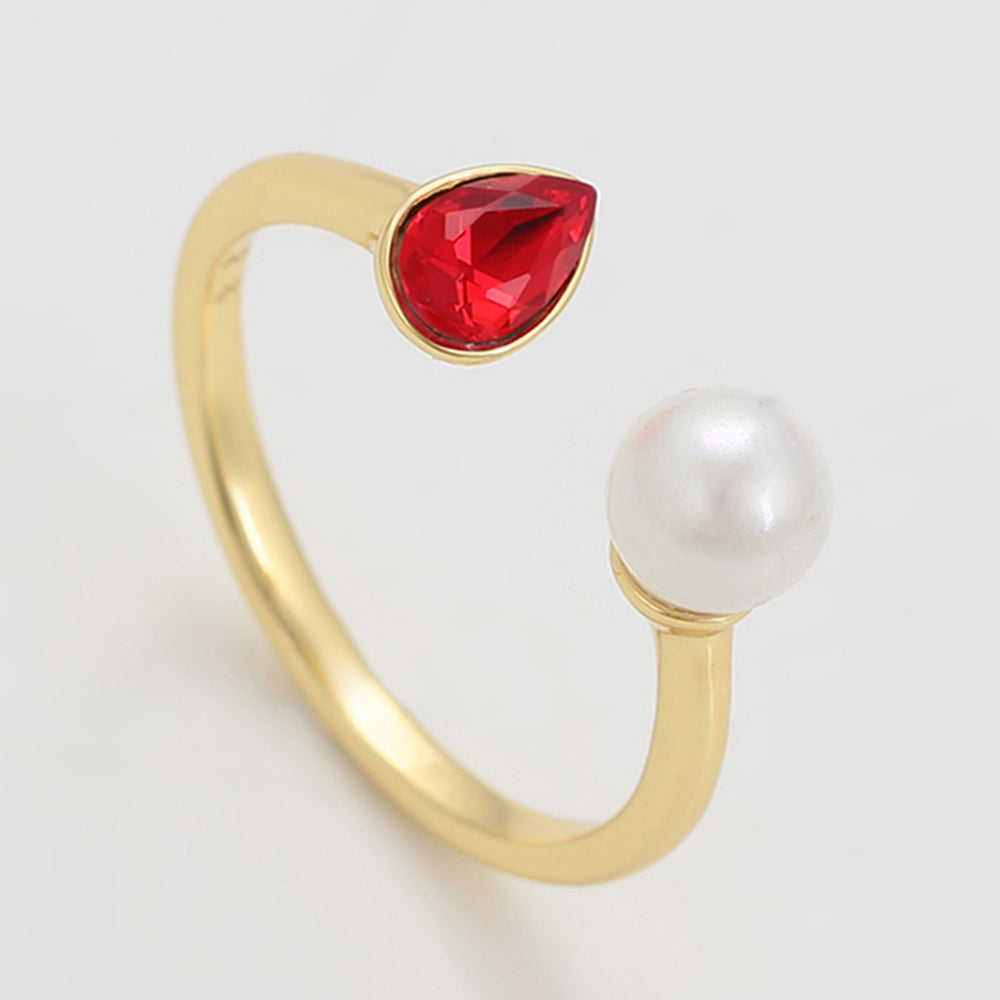 Anillo de Aleación Bañado en Oro con Perla de cristal y Cristal Emporia® Rojo