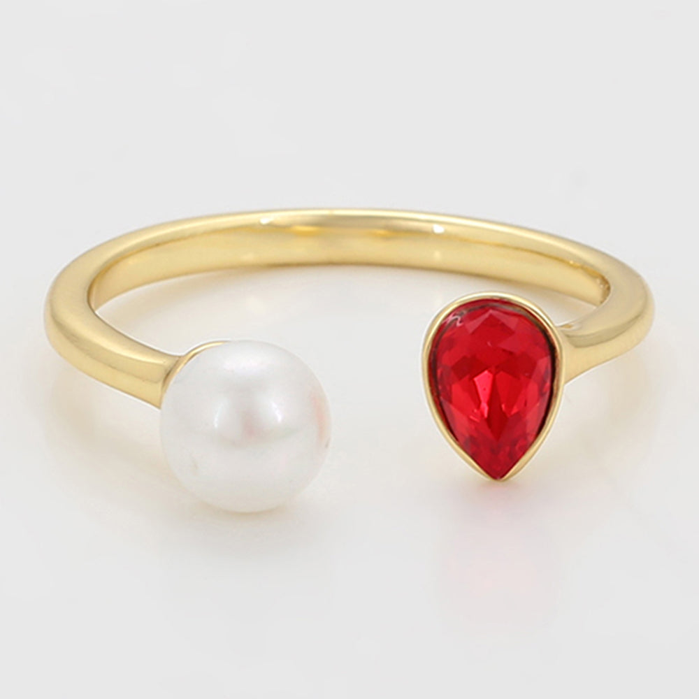Anillo de Aleación Bañado en Oro con Perla de cristal y Cristal Emporia® Rojo