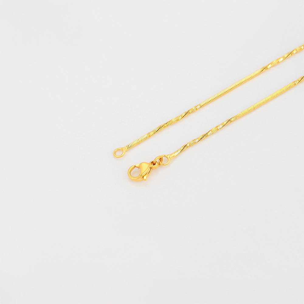 Collar de Aleación Bañado en Oro