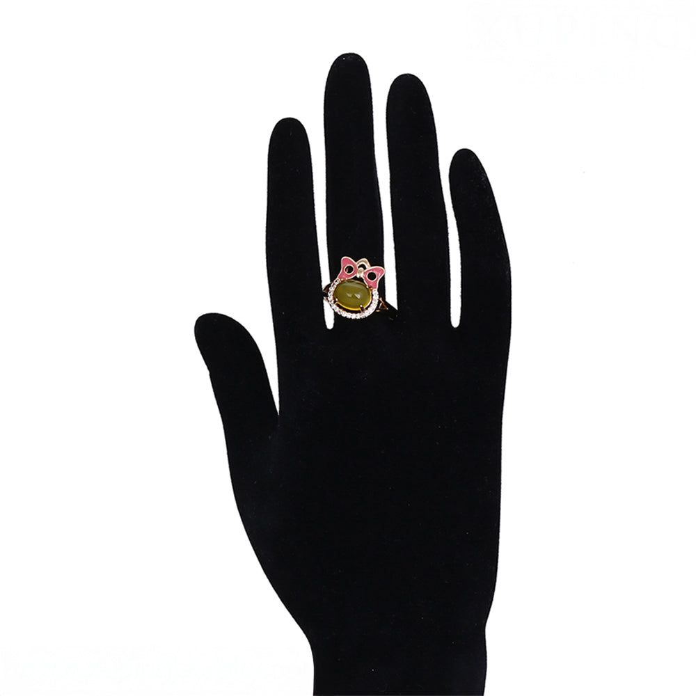 Conjunto de Aleación Bañado en Oro con Cristal Emporia® Amarillo y Cristal Emporia® Blanco ( Pendientes +Anillo +Colgante )