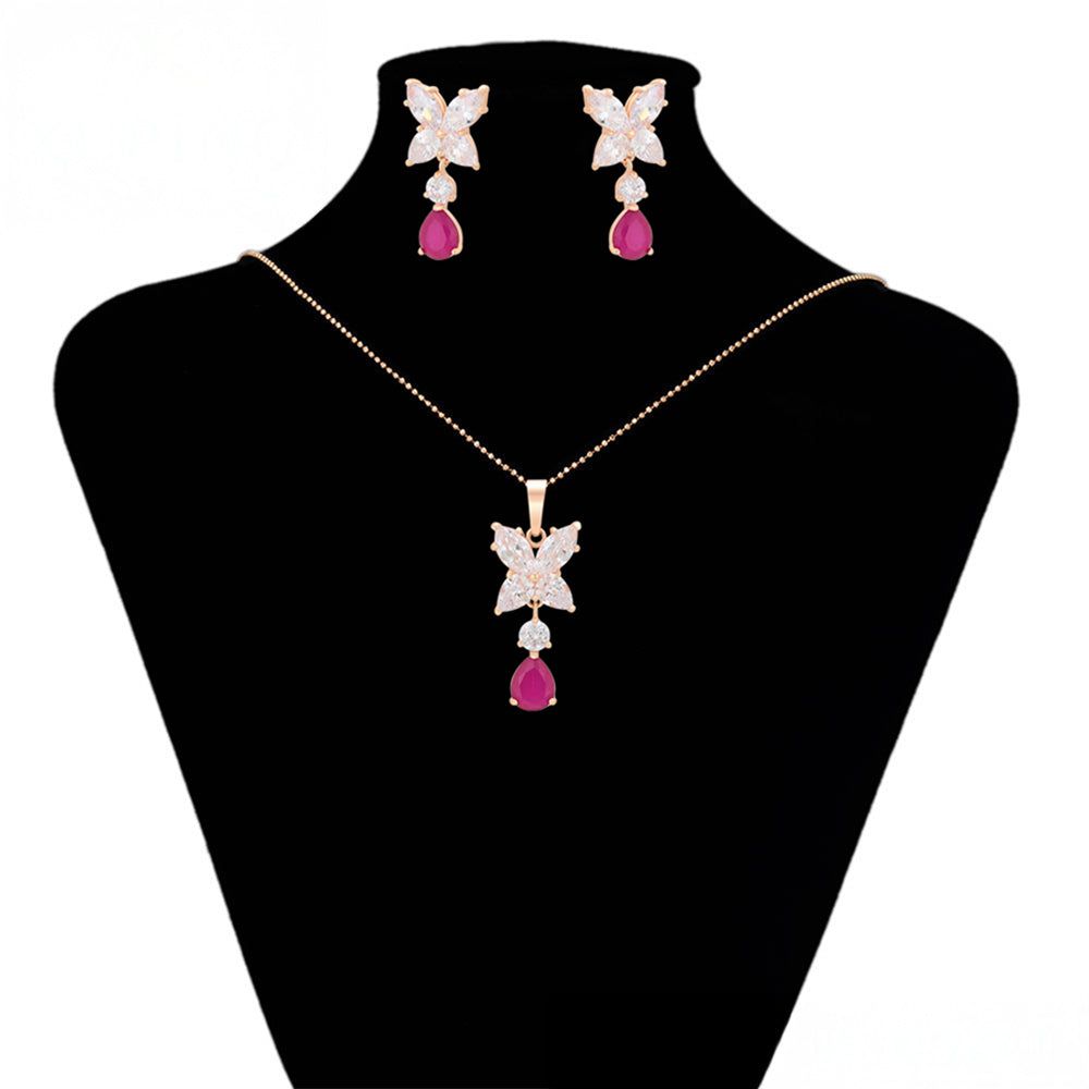 Conjunto de Aleación Bañado en Oro con Cristal Emporia® Rosa y Cristal Emporia® Blanco ( Pendientes +Colgante )
