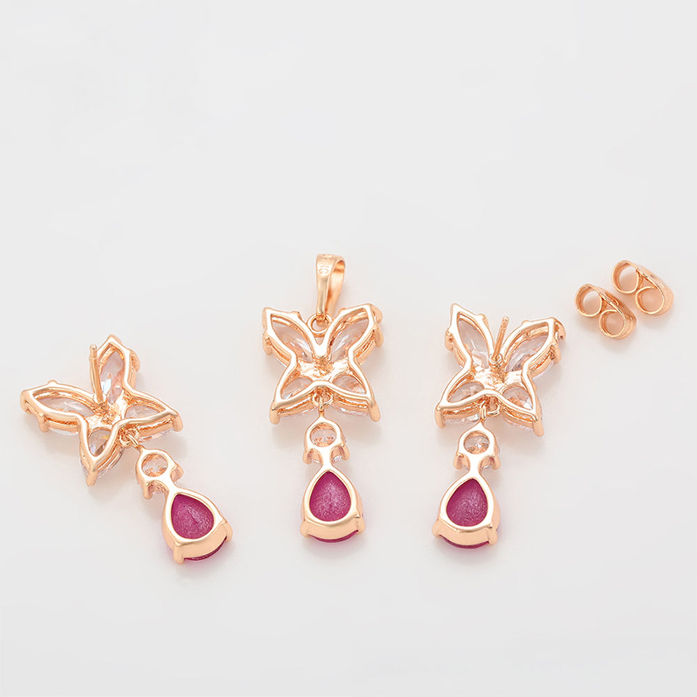 Conjunto de Aleación Bañado en Oro con Cristal Emporia® Rosa y Cristal Emporia® Blanco ( Pendientes +Colgante )