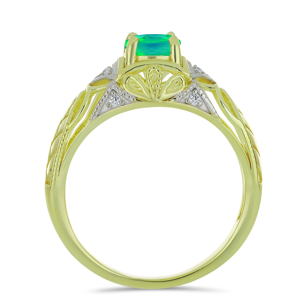 Anillo de Plata Bañada en Oro con Ópalo Verde Etíope de Lega Dembi y Topacio Blanco