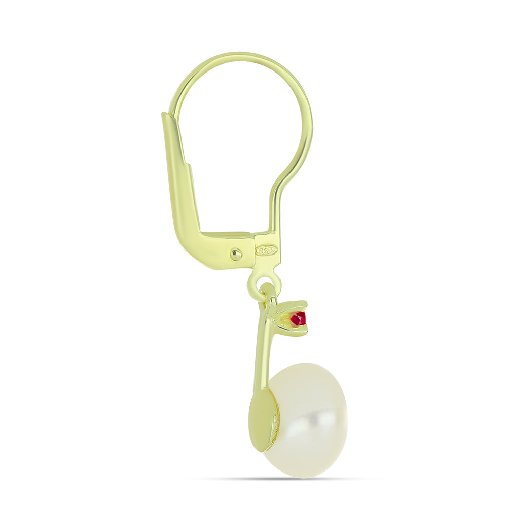 Pendientes de Plata Bañada en Oro con Perla de Agua Dulce y Rubí de Madagascar