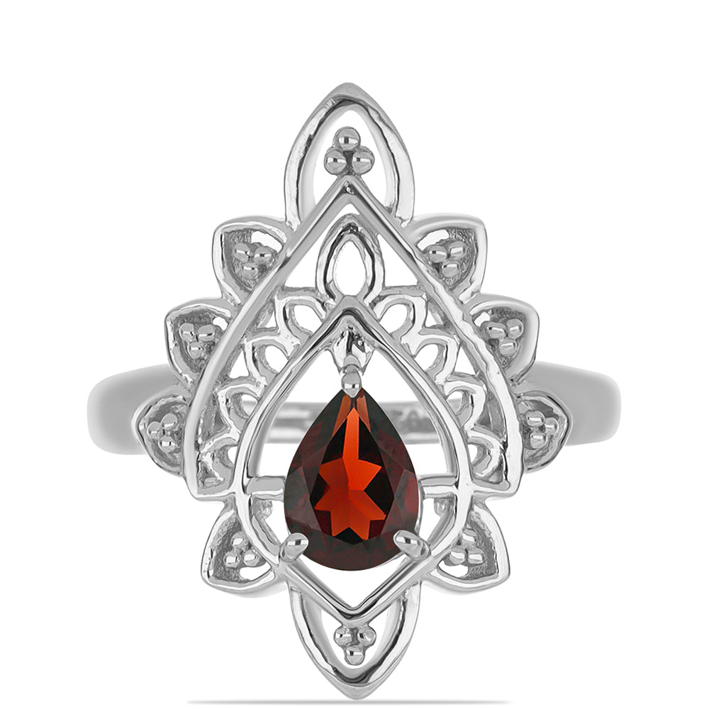 Anillo de Plata con Granate Barton
