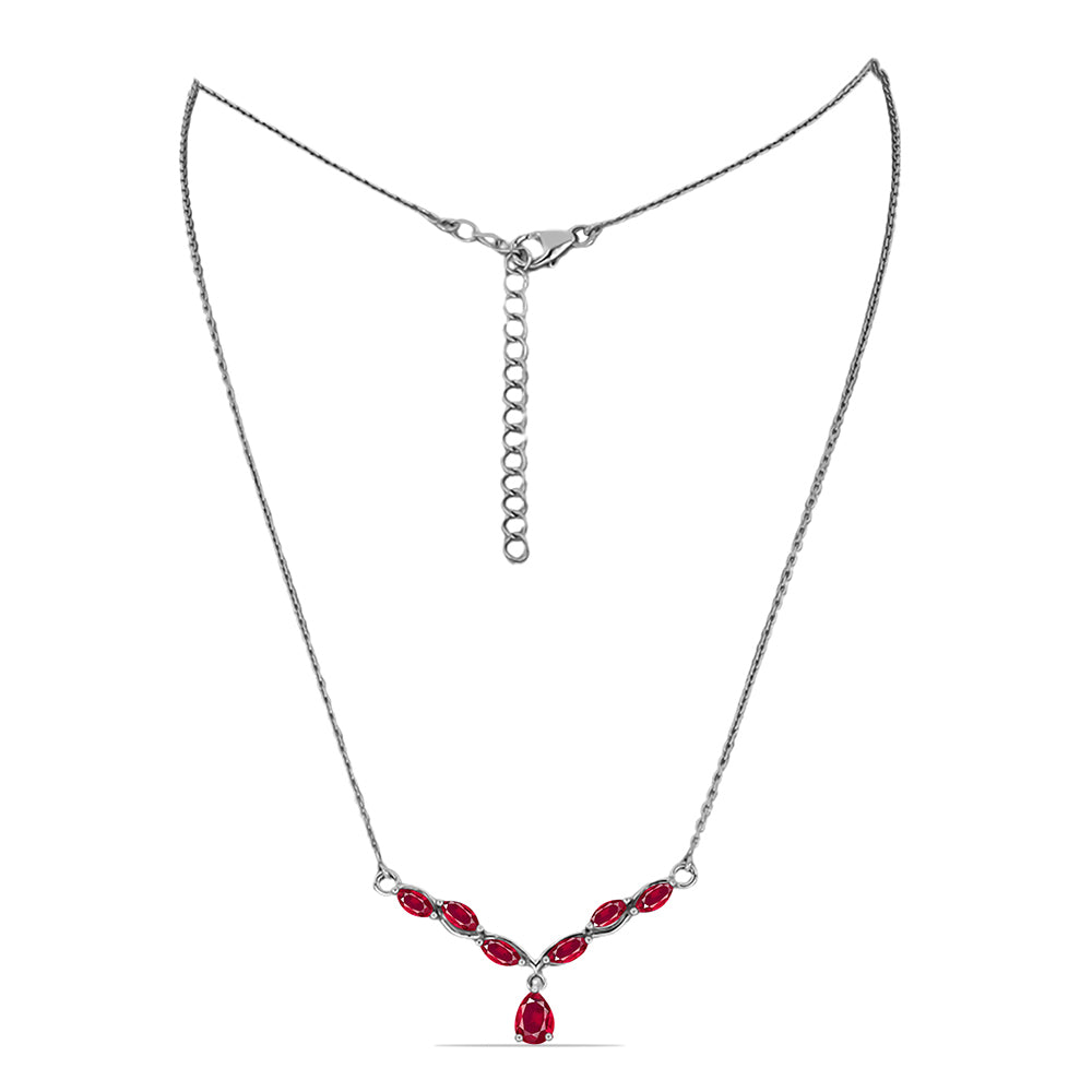 Collar de Plata con Rubí de Madagascar