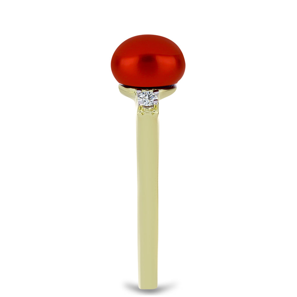 Anillo de Plata Bañada en Oro con Perla roja de río y Topacio Blanco