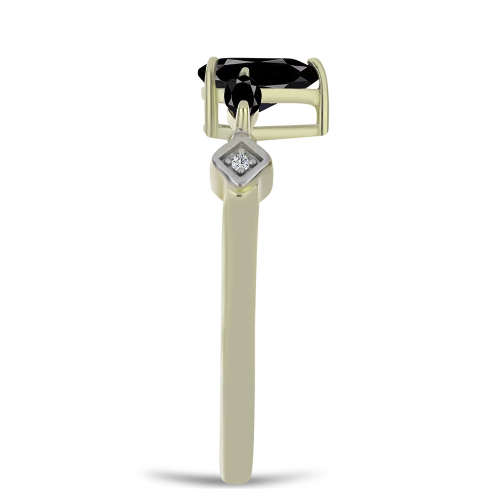 Anillo de Plata Bañada en Oro con Ónix negro de Suwar y Topacio Blanco