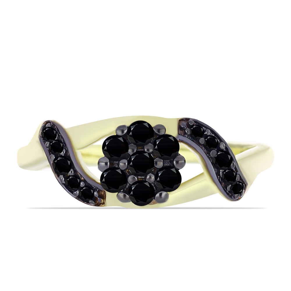 Anillo de Plata Bañada en Oro con Ónix negro de Suwar