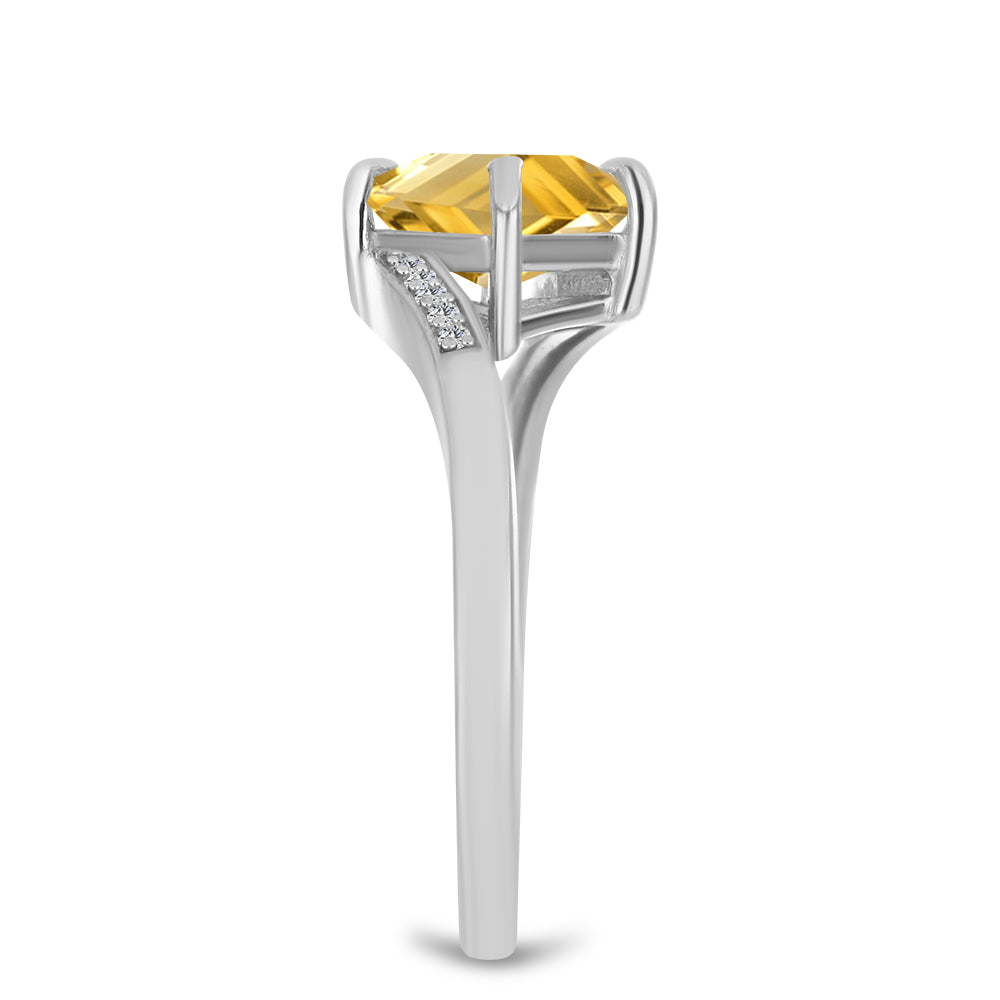 Anillo de Plata con Citrino de los Montes Urales y Topacio Blanco