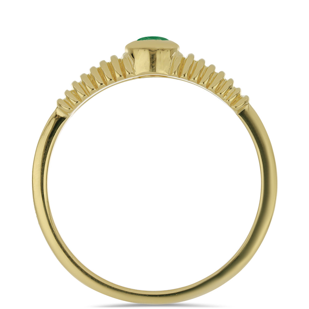 Anillo de Plata Bañada en Oro con Esmeralda de Brasil