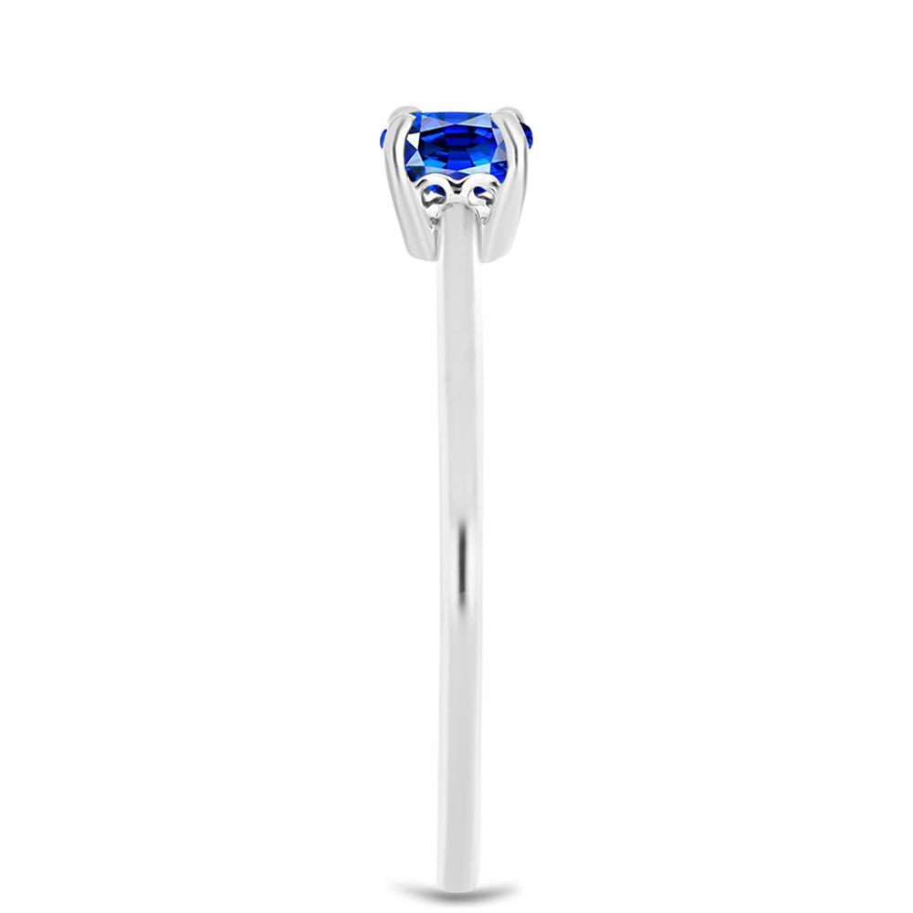 Anillo de Plata con Zafiro Azul Australiano