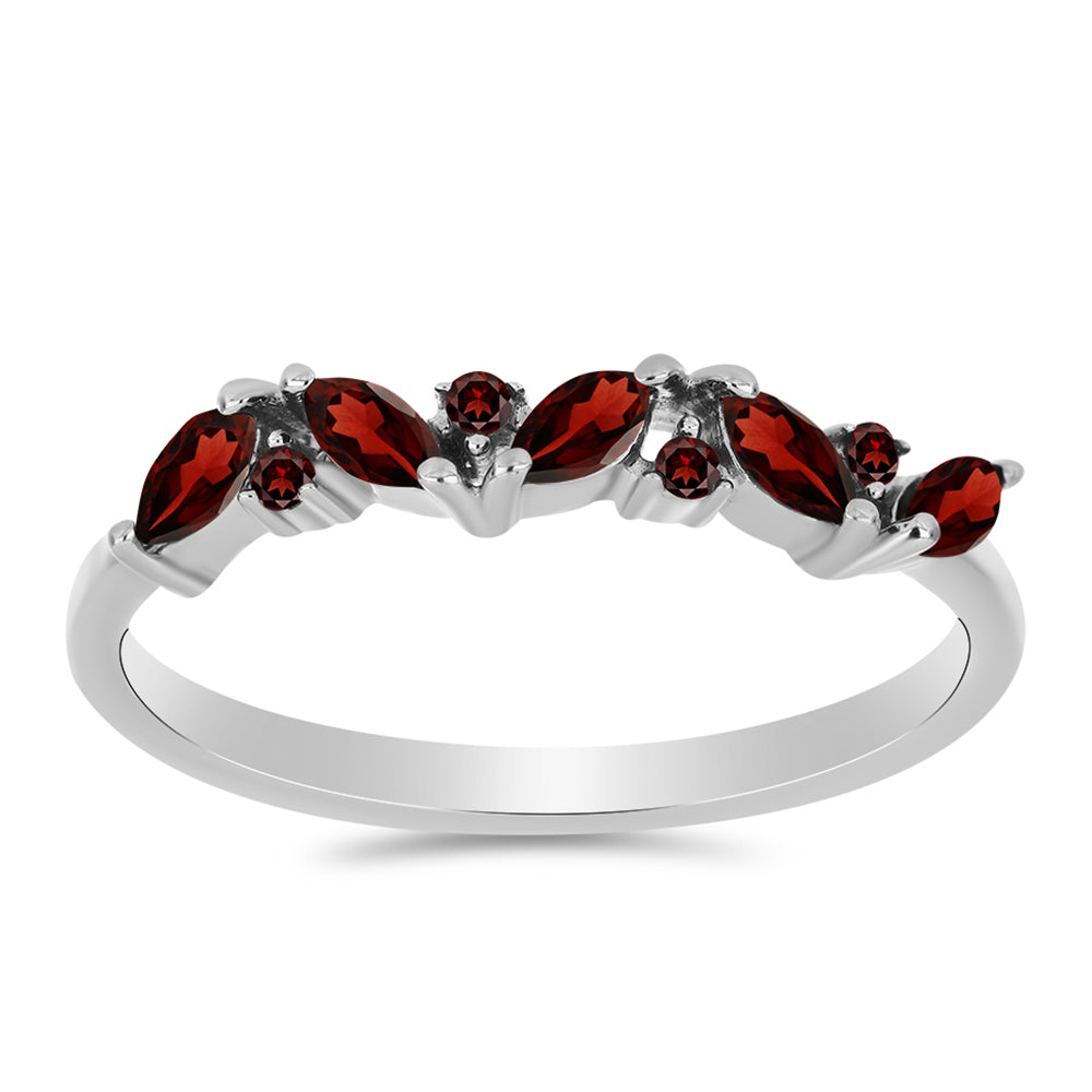 Anillo de Plata con Granate Barton