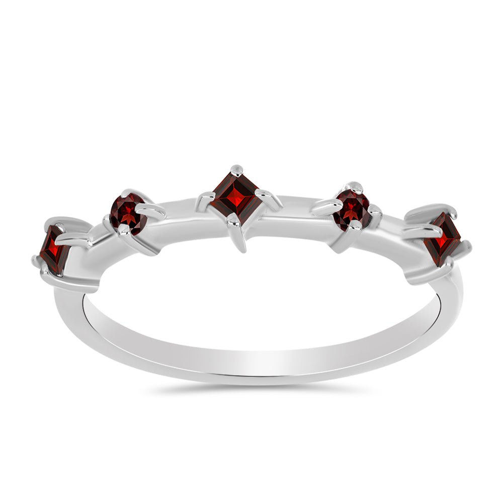 Anillo de Plata con Granate Barton