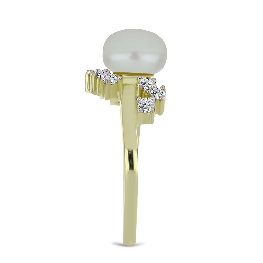 Anillo de Plata Bañada en Oro con Perla blanca de agua dulce y Topacio Blanco