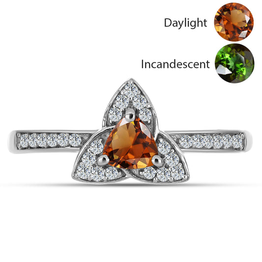 Anillo de Plata con Zultanita de Anatolia certificado y cultivado en laboratorio y Topacio Blanco